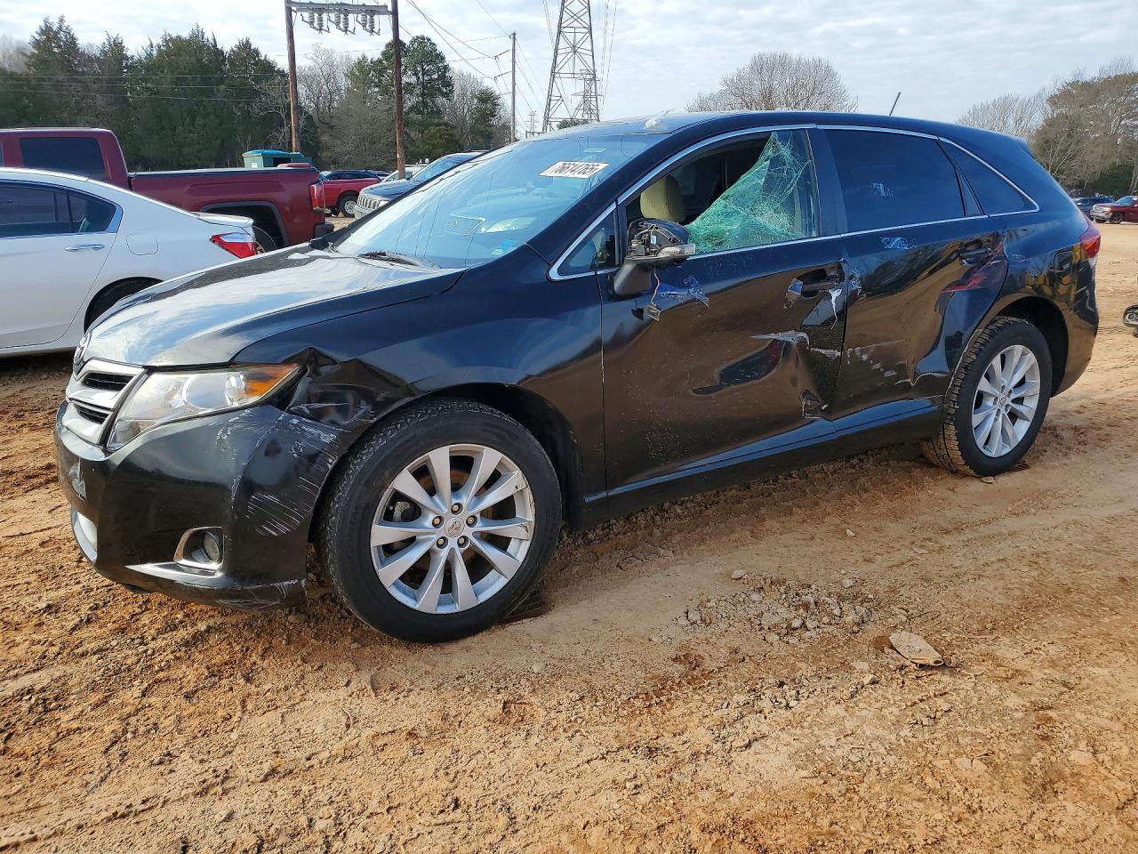 TOYOTA VENZA 2015