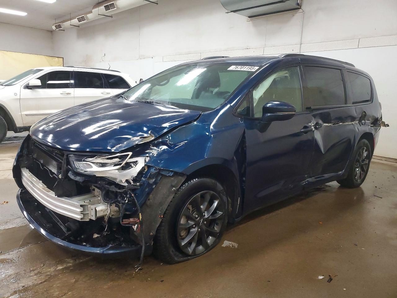 CHRYSLER PACIFICA 2021