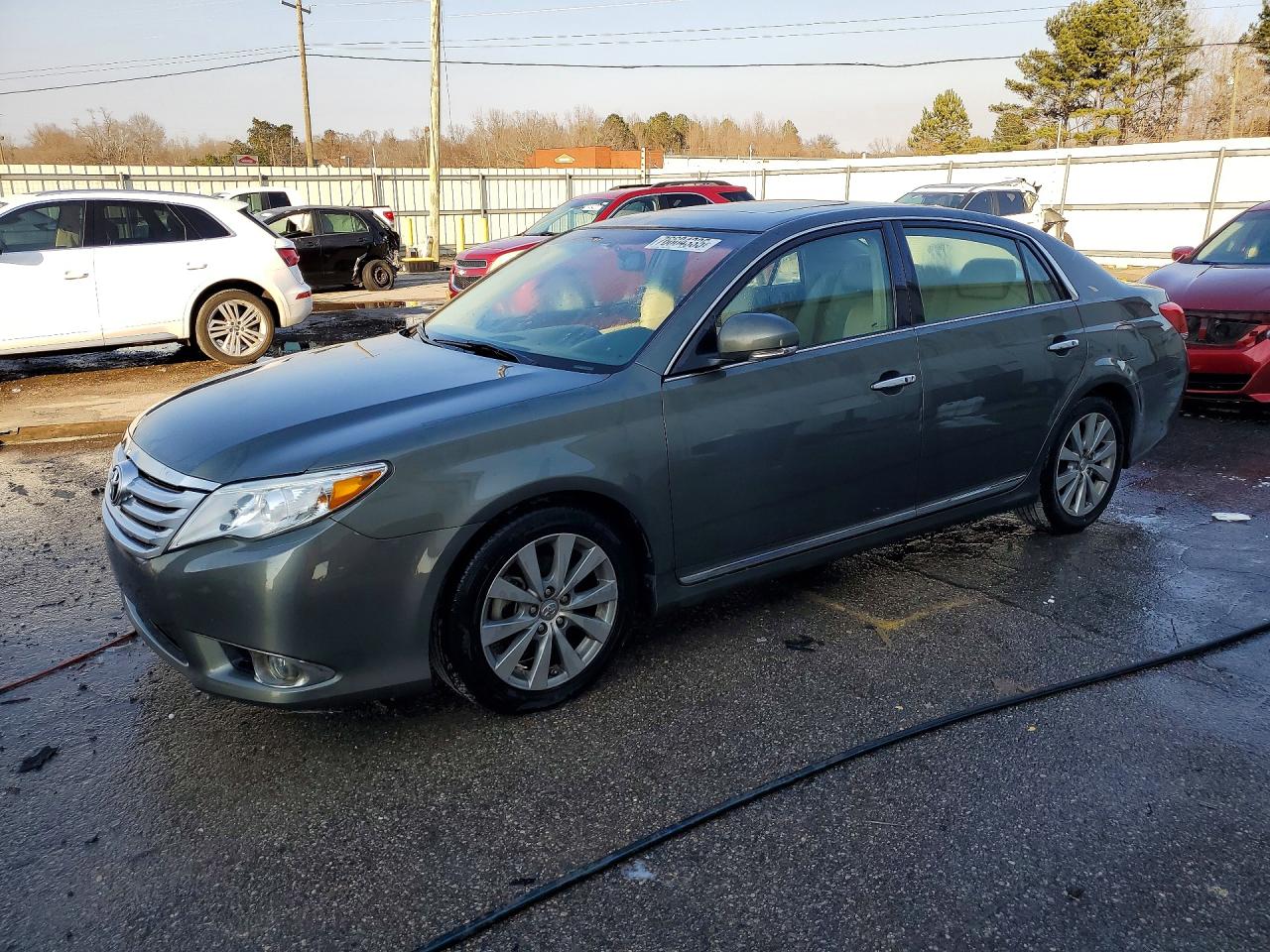 TOYOTA AVALON 2011