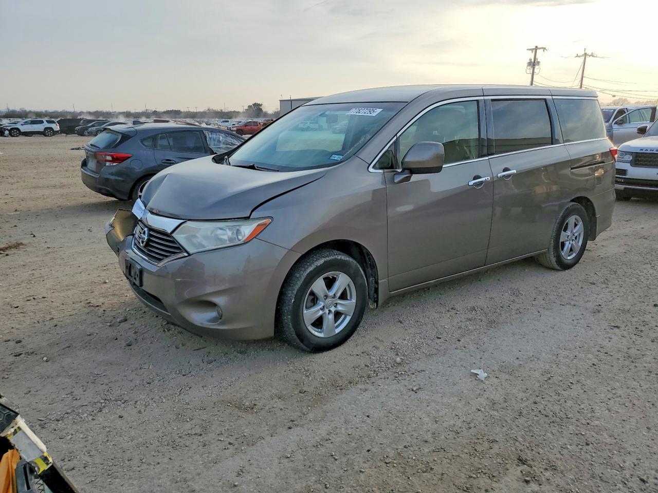 NISSAN QUEST 2014