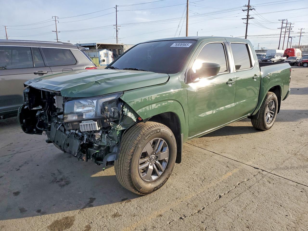 NISSAN FRONTIER 2025