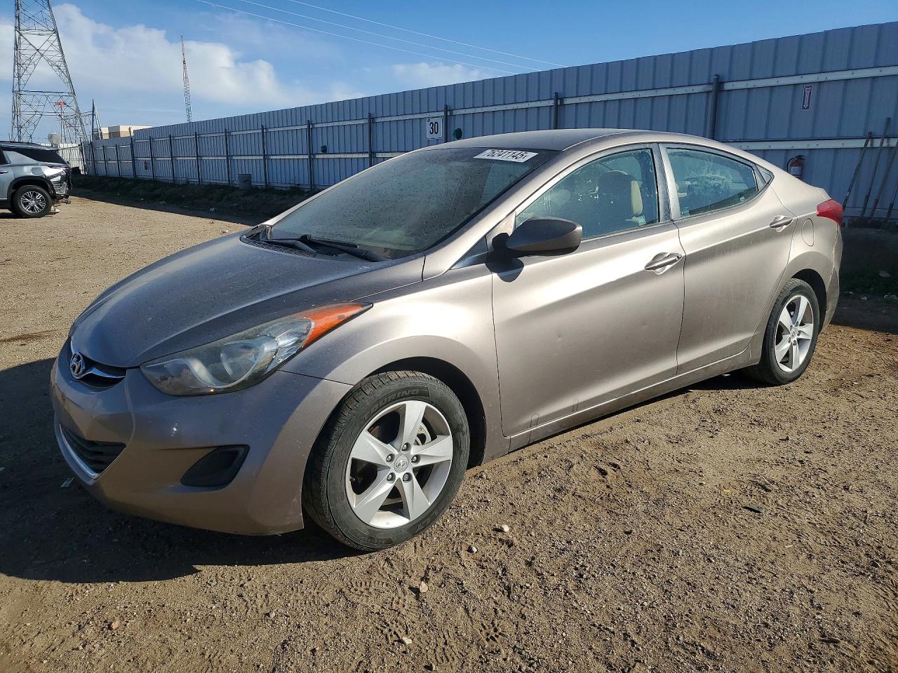 HYUNDAI ELANTRA 2011