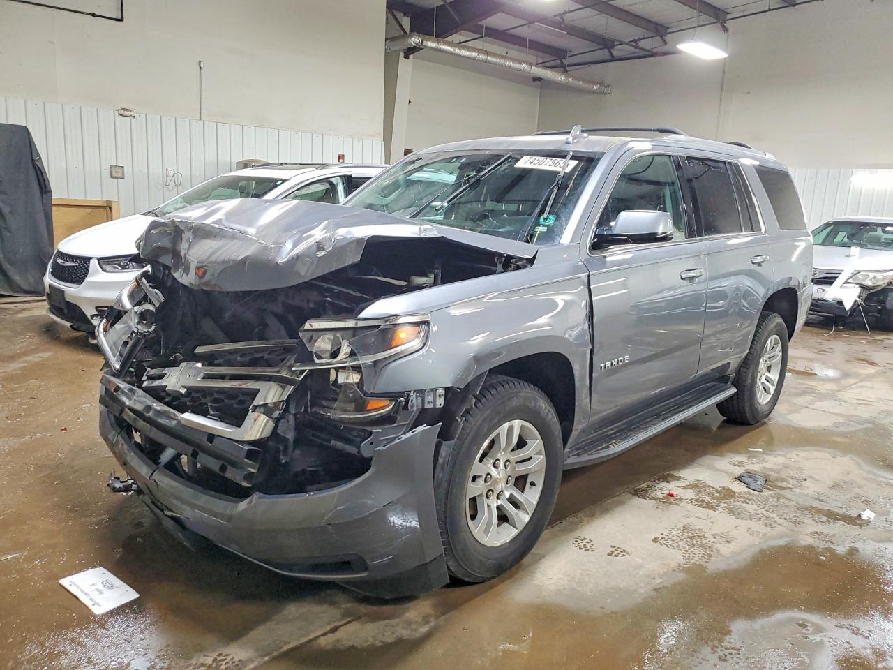 CHEVROLET TAHOE 2019