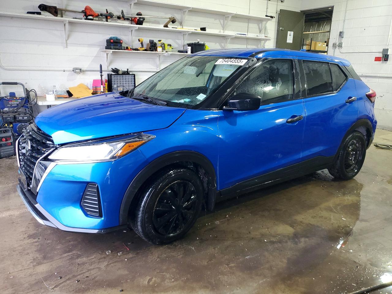 NISSAN KICKS 2021