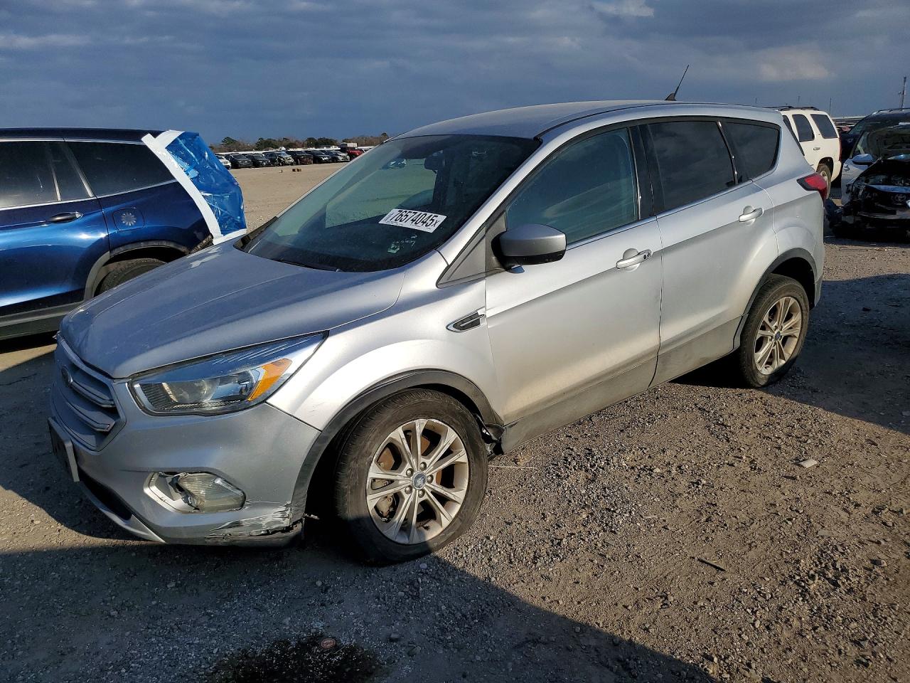 FORD ESCAPE 2019
