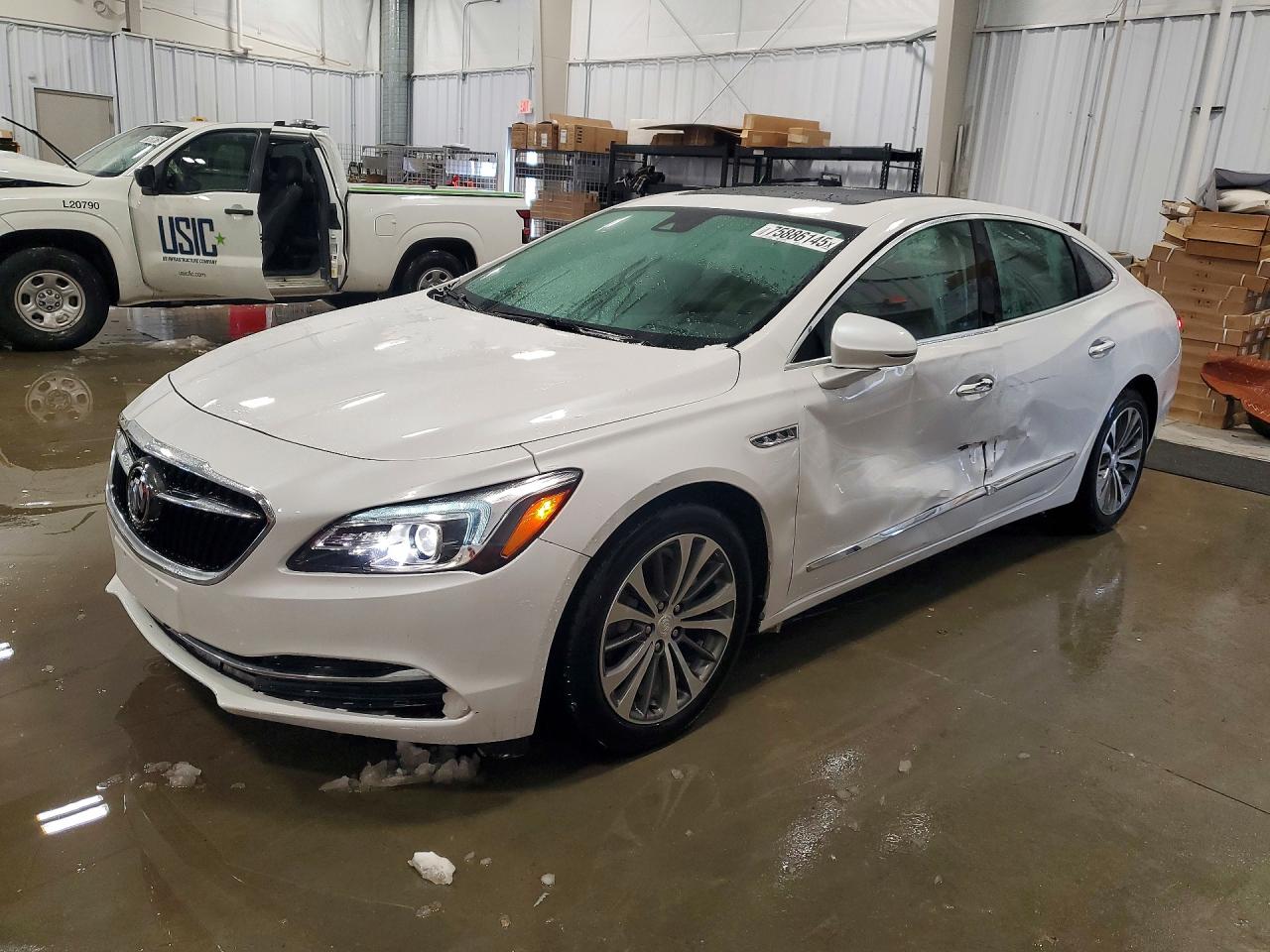 BUICK LACROSSE 2018