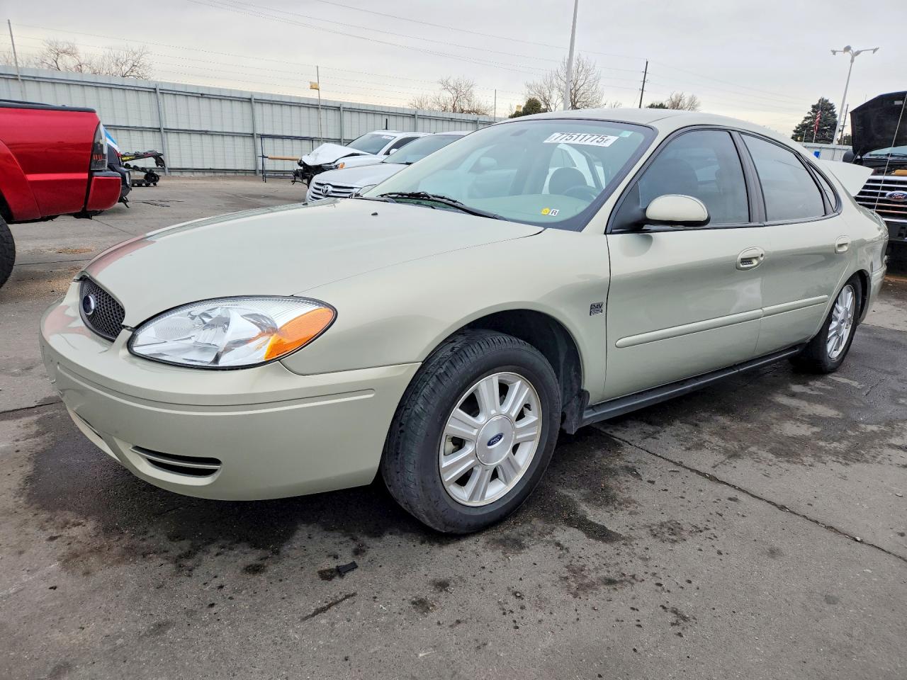 FORD TAURUS 2004