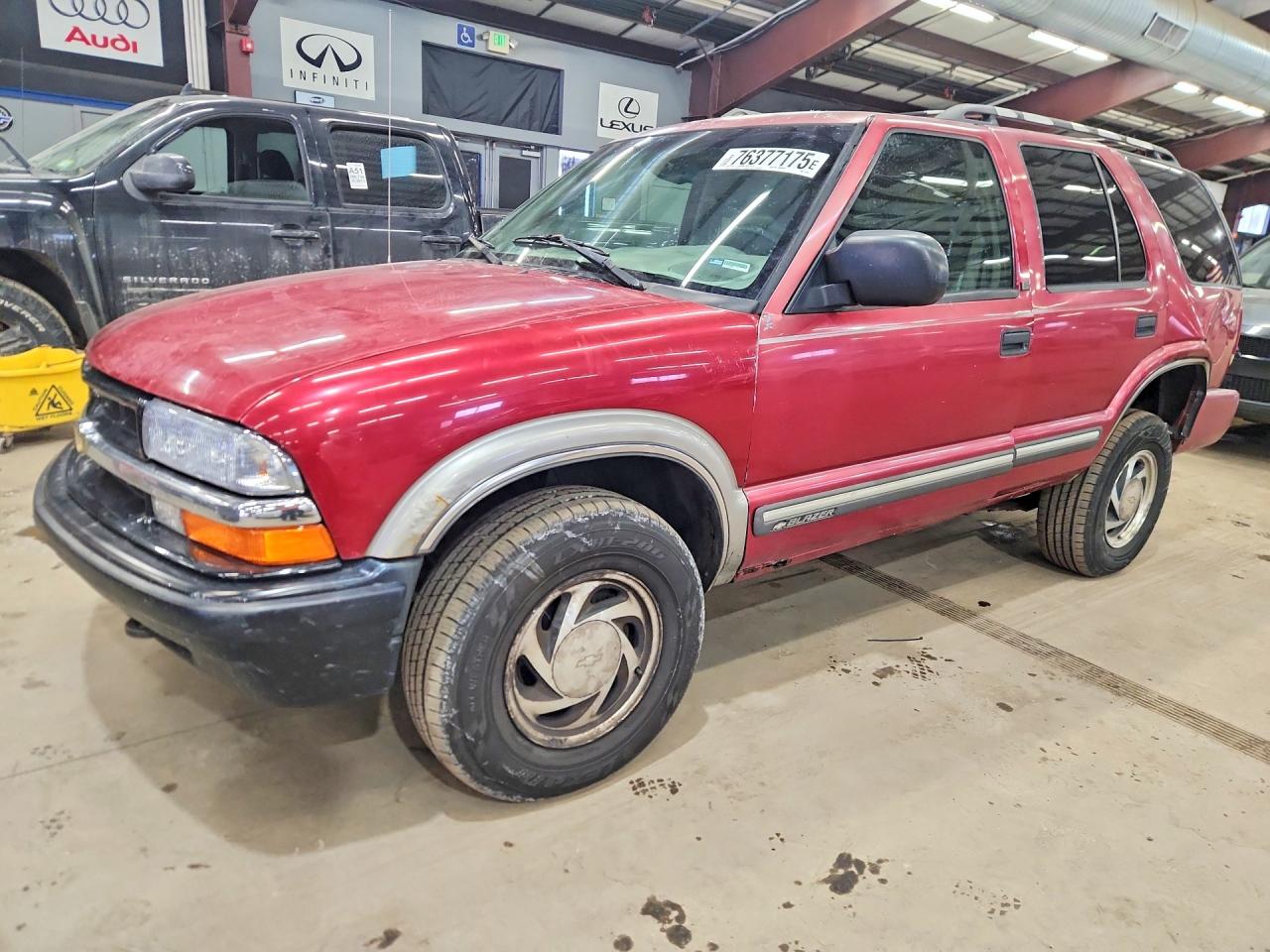 CHEVROLET BLAZER 2001