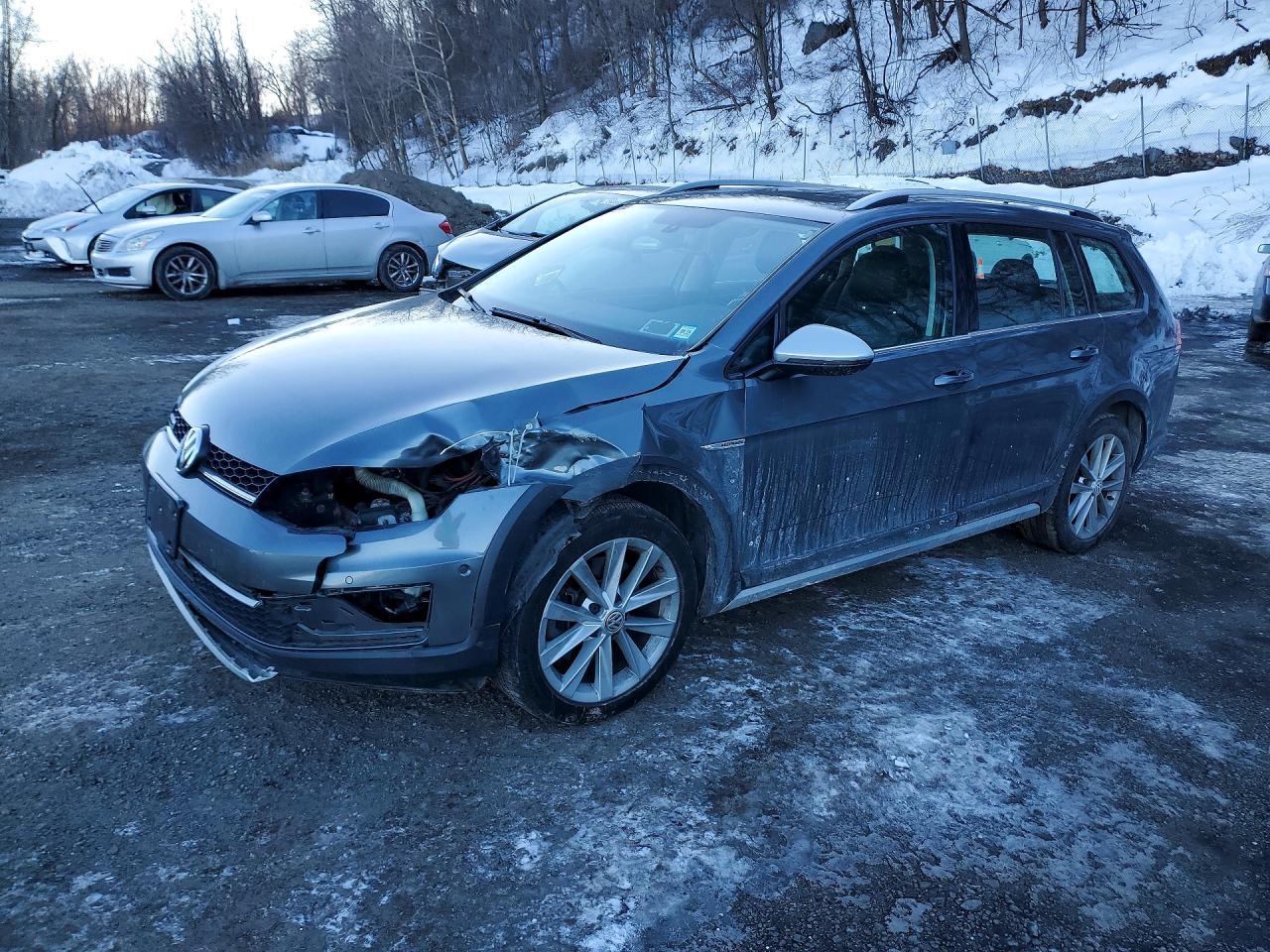 VOLKSWAGEN GOLF ALLTRACK 2017
