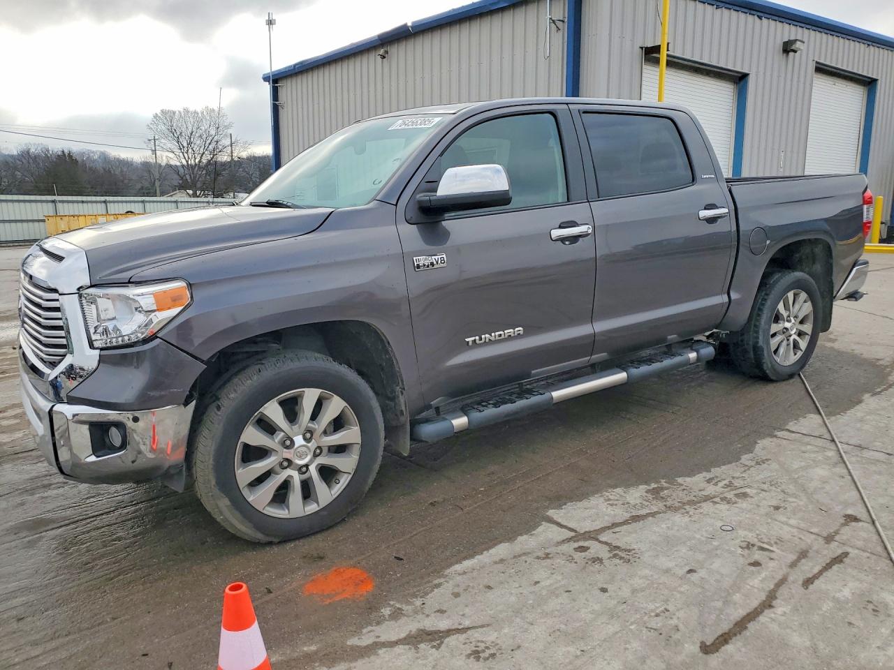 TOYOTA TUNDRA 2015