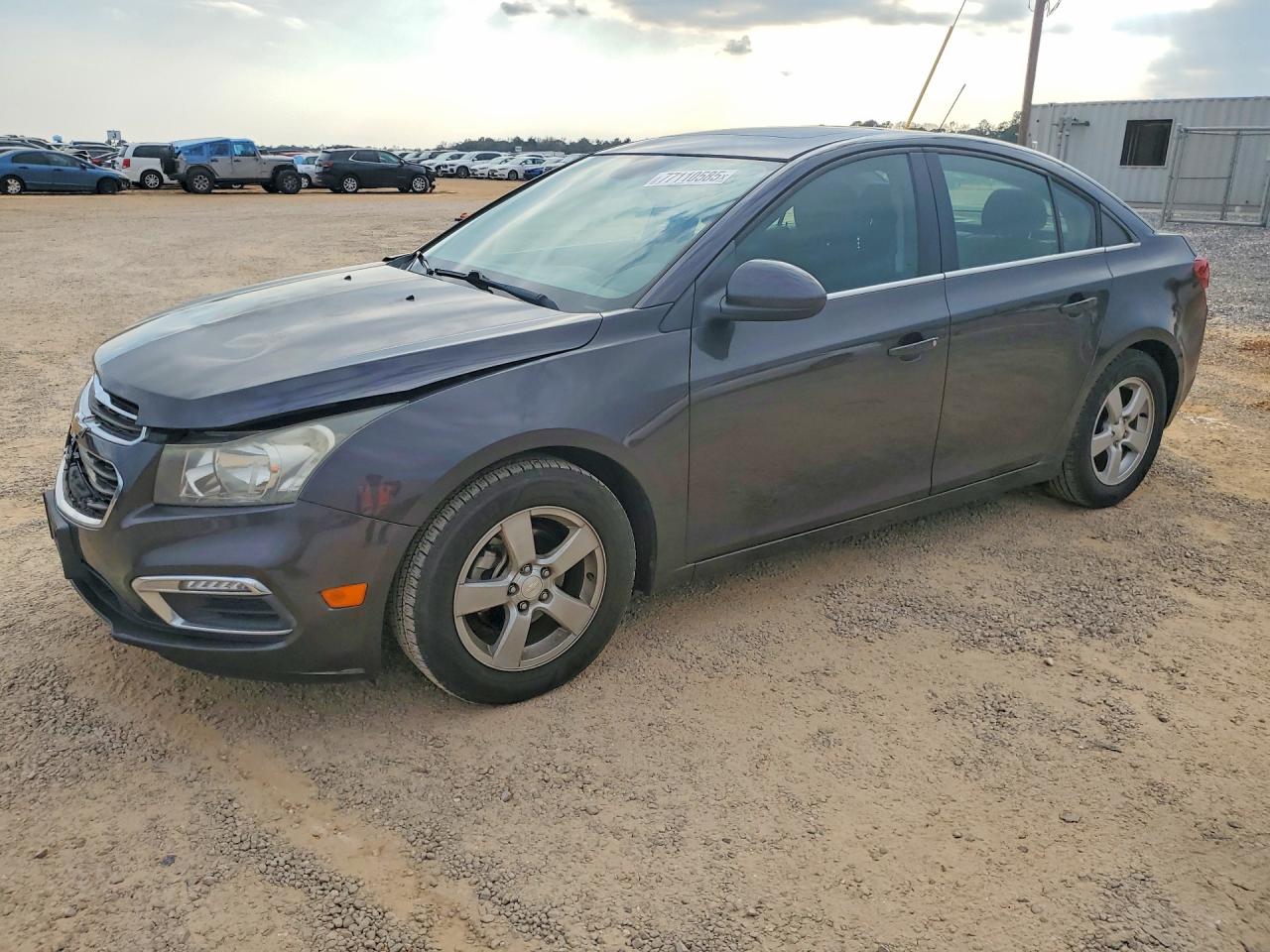 CHEVROLET CRUZE LIMITED 2016