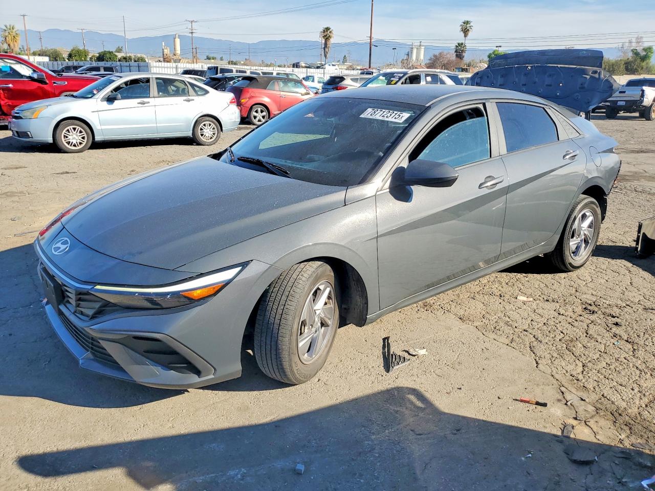 HYUNDAI ELANTRA 2024