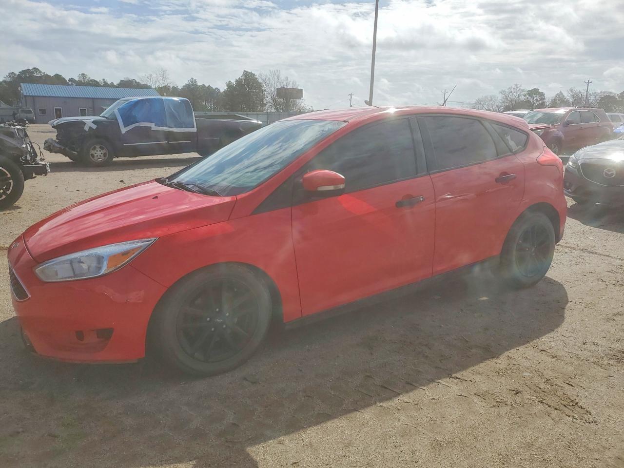 FORD FOCUS 2016