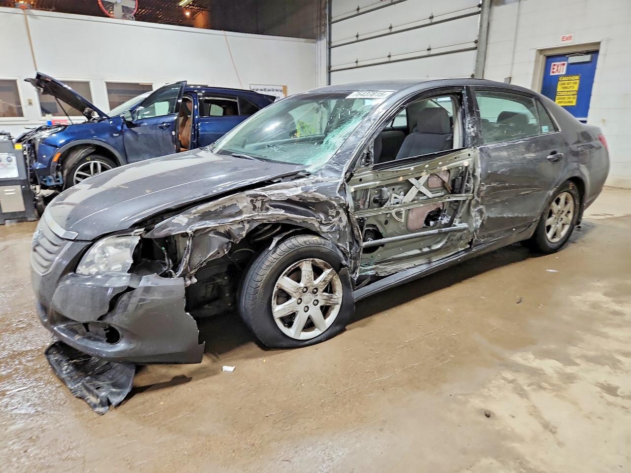 TOYOTA AVALON 2008
