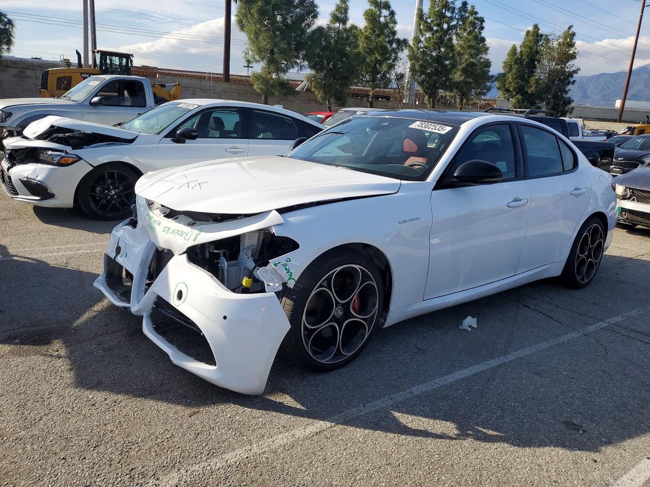 ALFA ROMEO GIULIA 2023