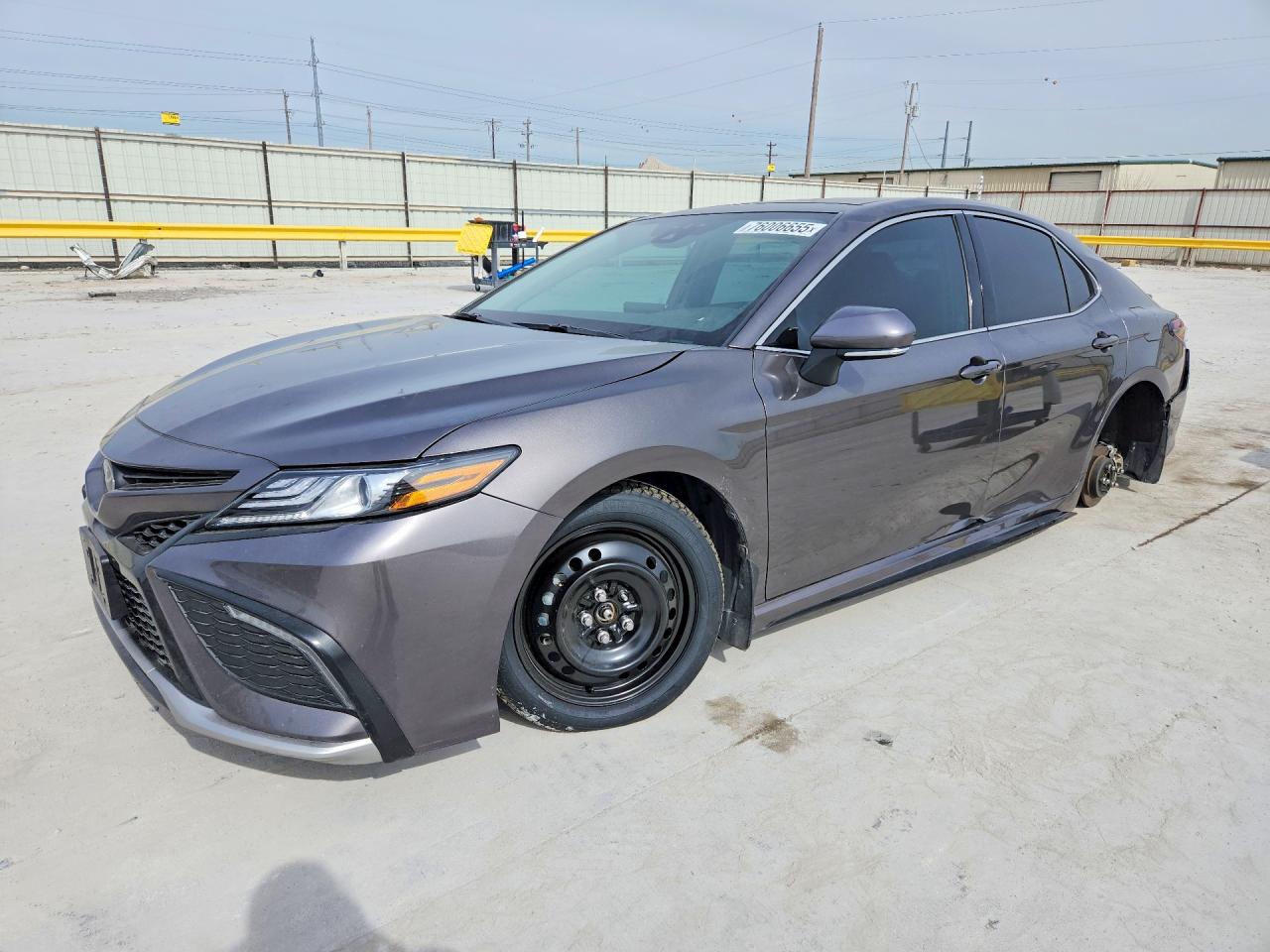 TOYOTA CAMRY 2023