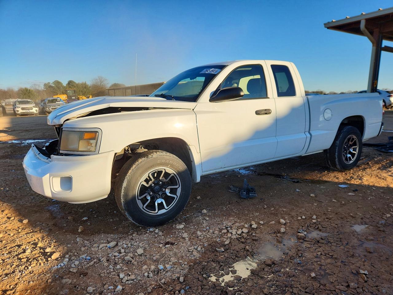 DODGE DAKOTA 2011
