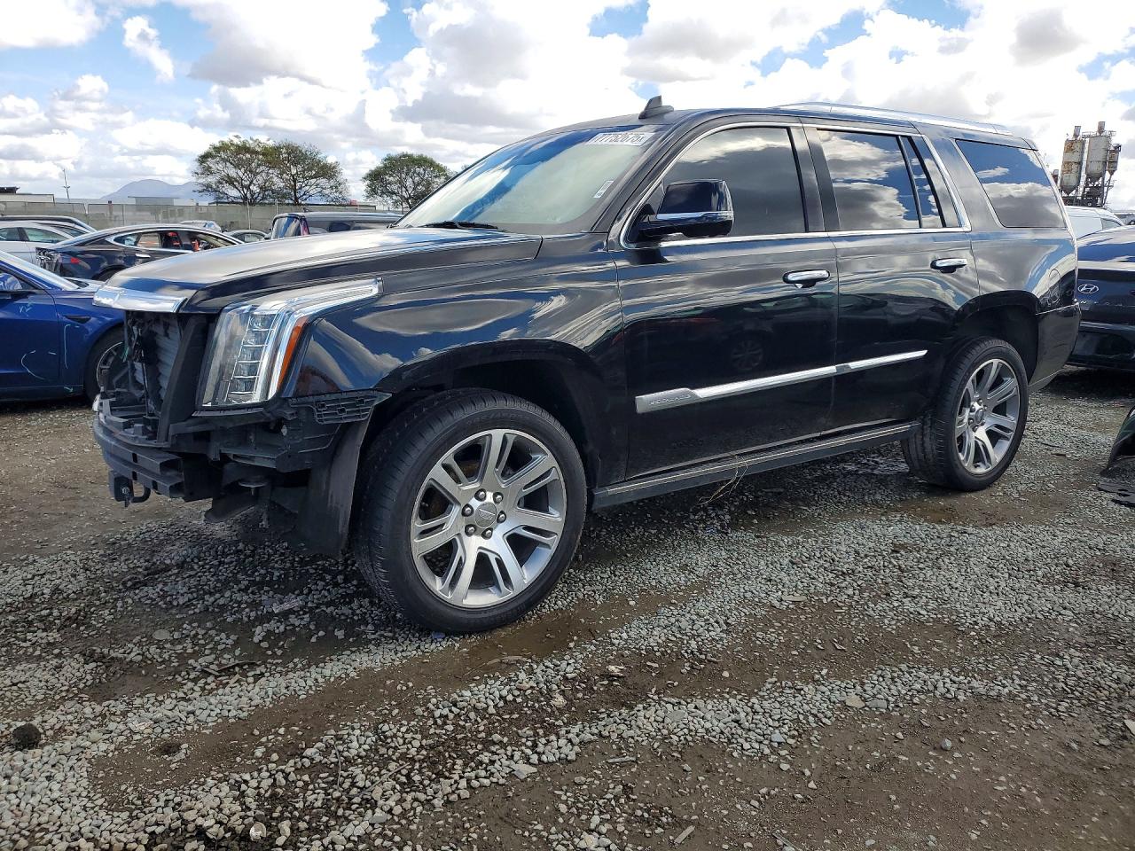 CADILLAC ESCALADE 2016