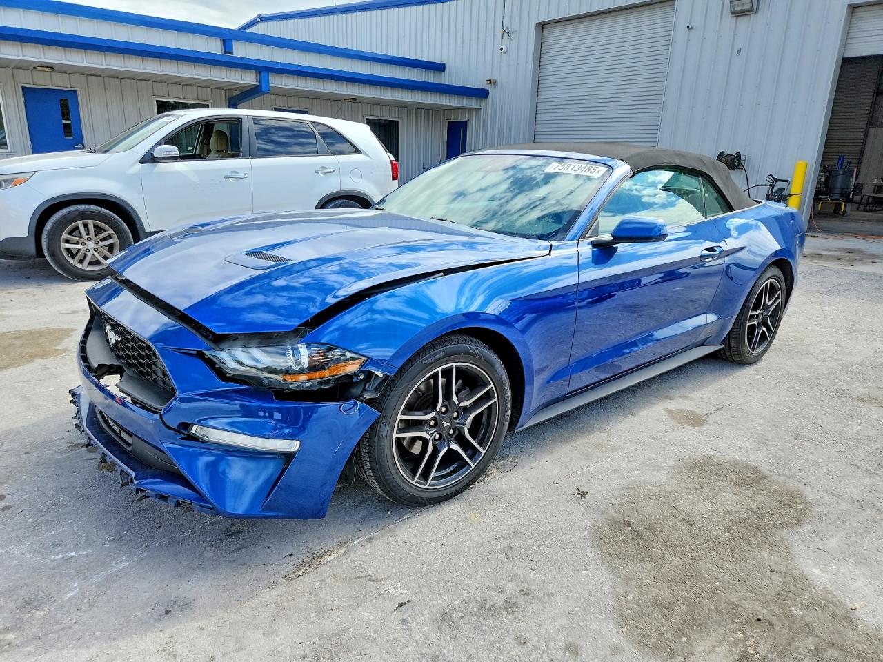 FORD MUSTANG 2023