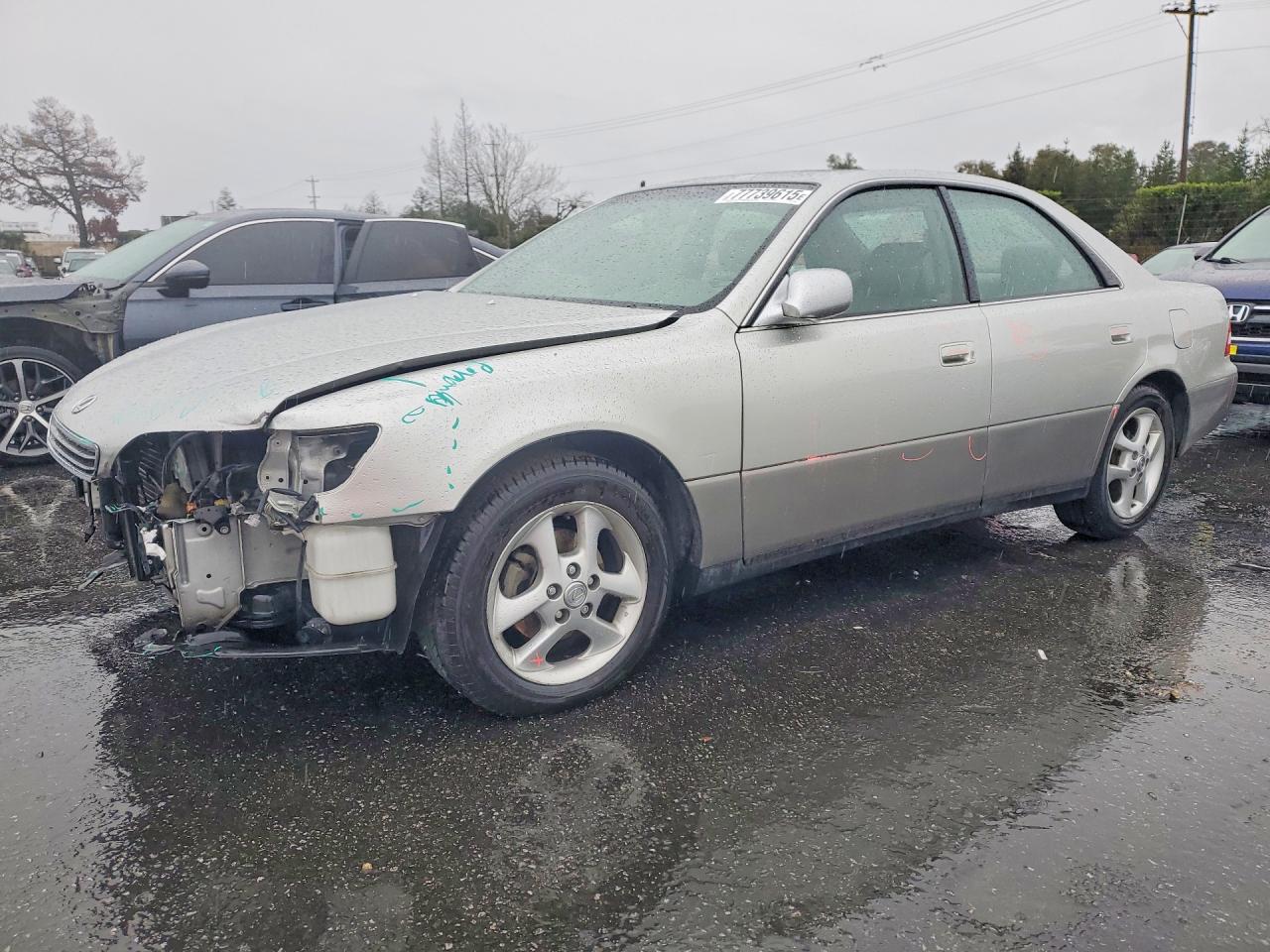 LEXUS ES 2001