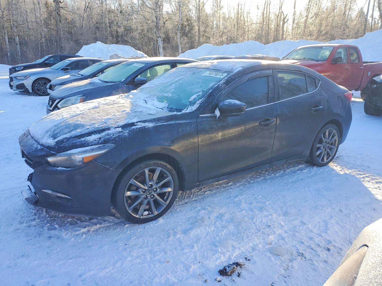 MAZDA 3 2018