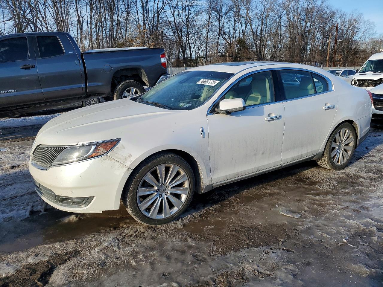 LINCOLN MKS 2015
