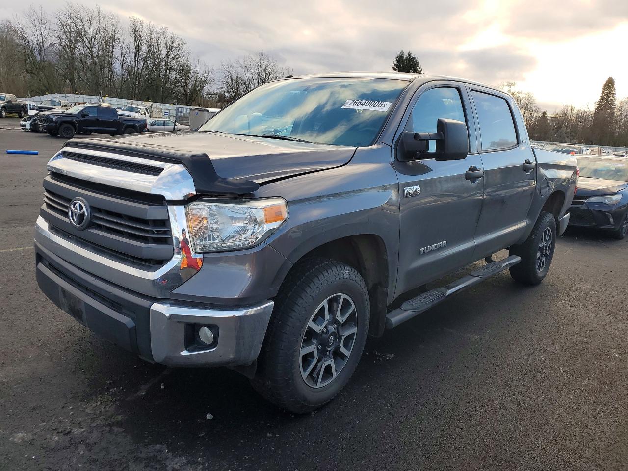 TOYOTA TUNDRA 2014