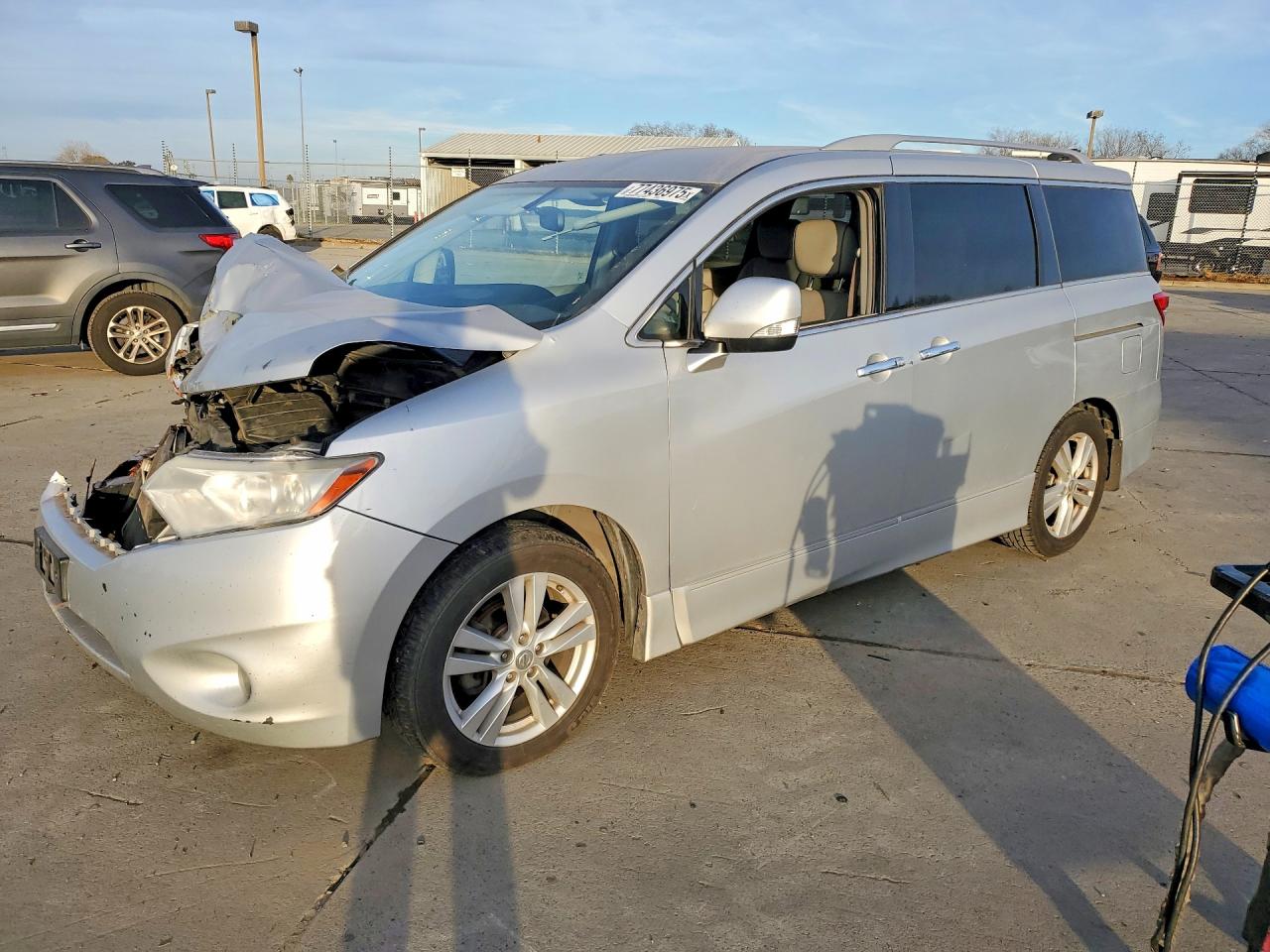 NISSAN QUEST 2013