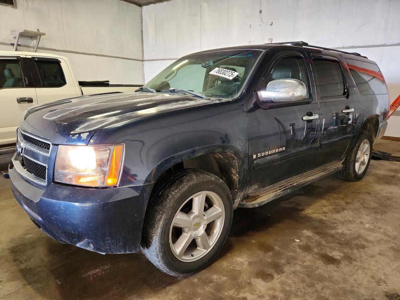 CHEVROLET SUBURBAN 2008