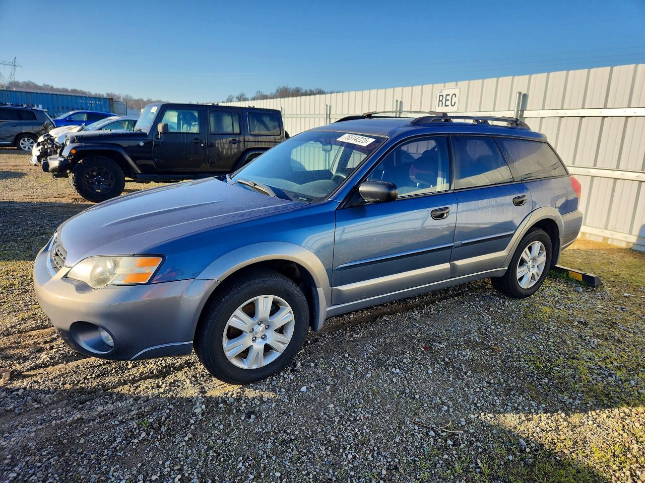 SUBARU LEGACY OUT 2005