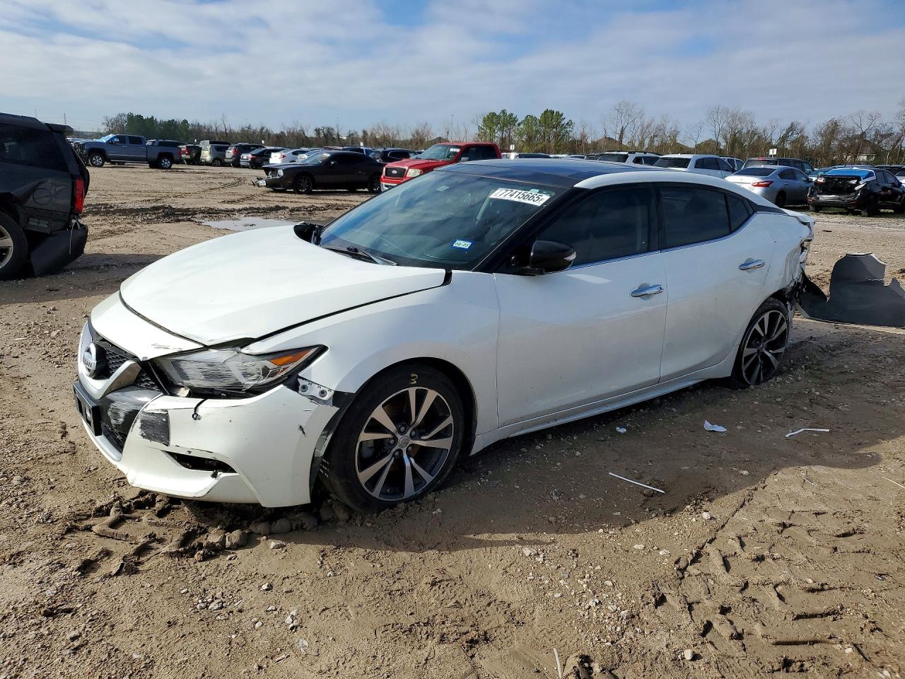 NISSAN MAXIMA 2017