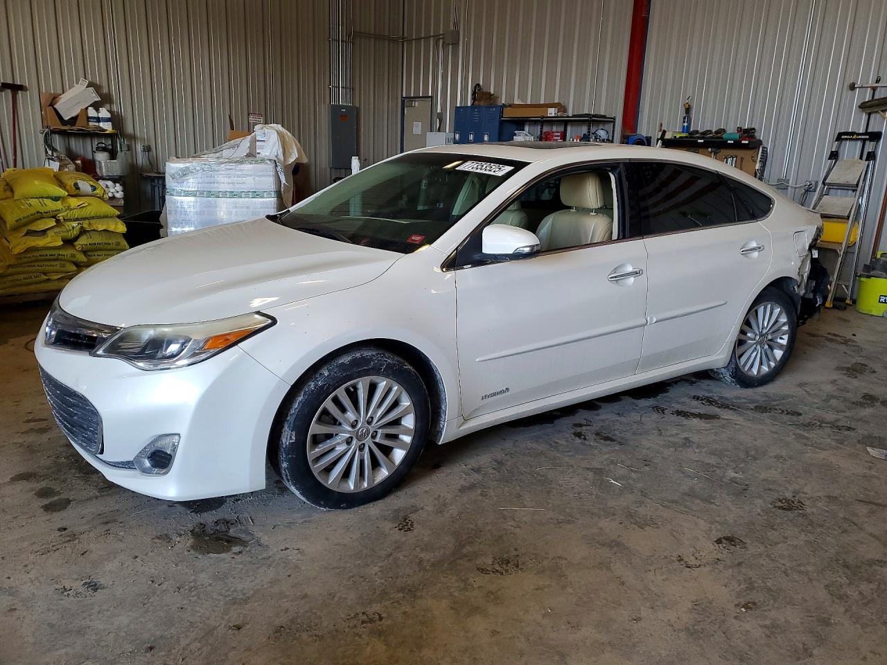 TOYOTA AVALON 2015