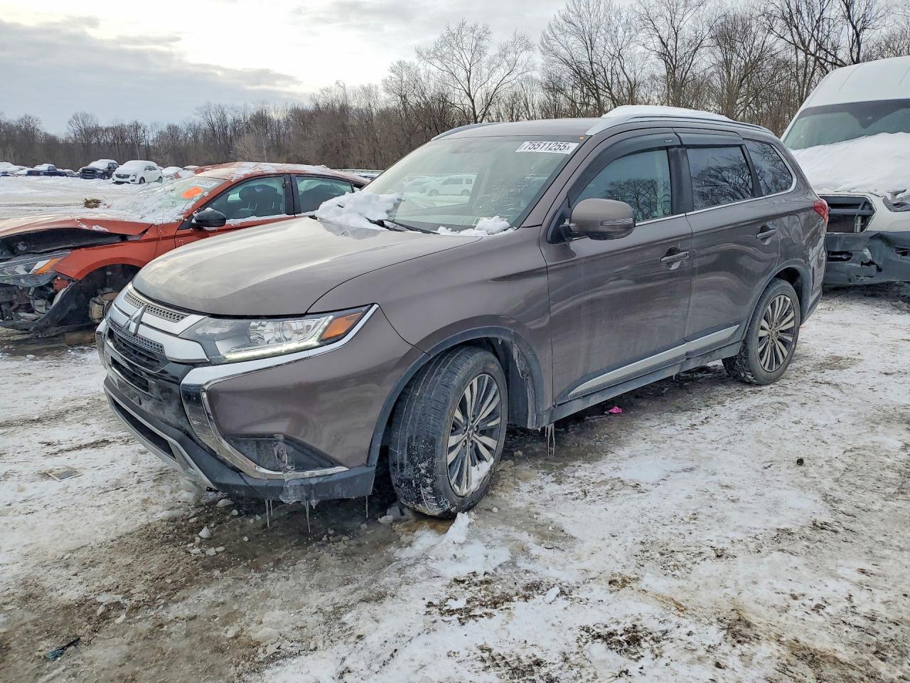 MITSUBISHI OUTLANDER 2019