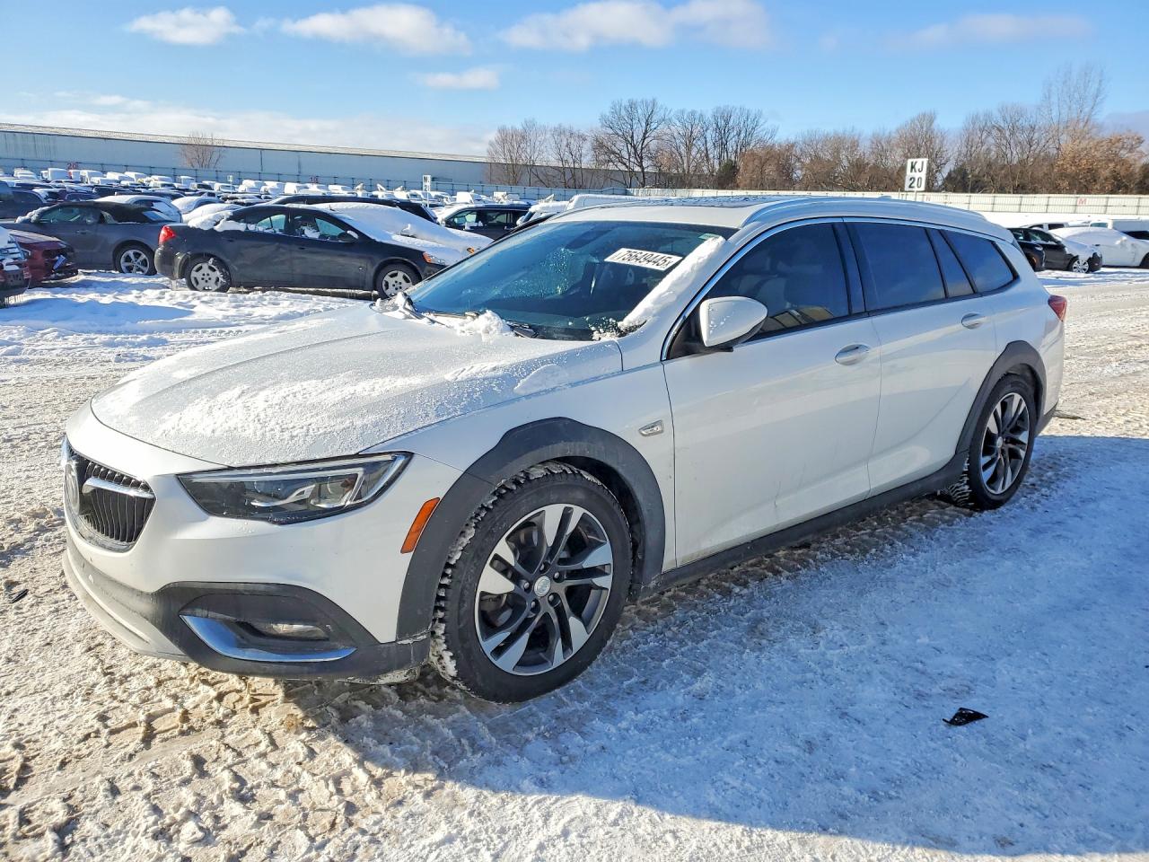 BUICK REGAL TOURX 2018