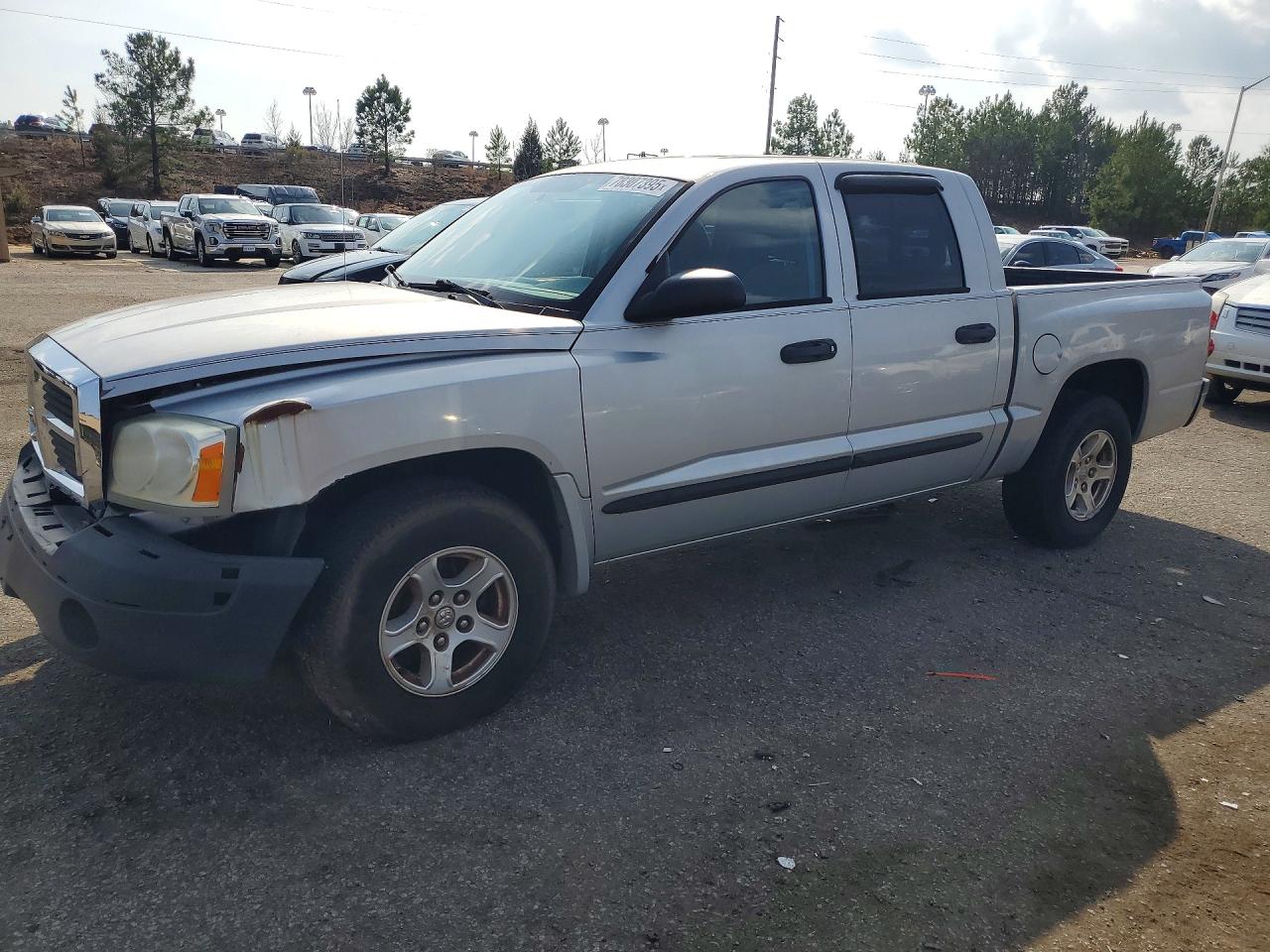 DODGE DAKOTA 2005
