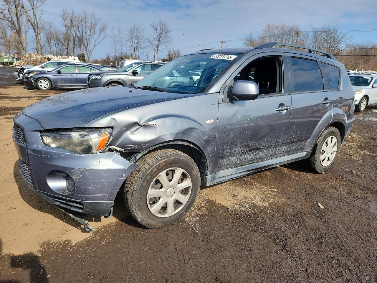 MITSUBISHI OUTLANDER 2012