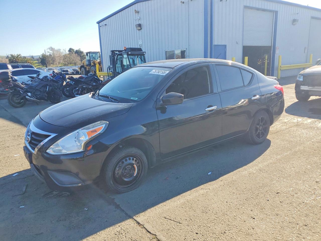 NISSAN VERSA 2016
