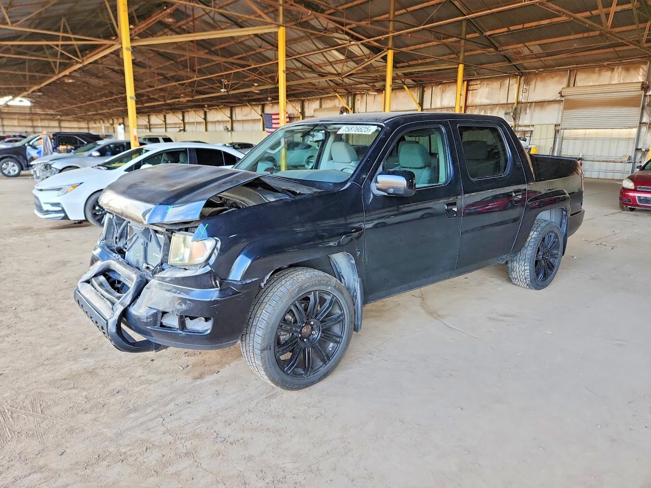 HONDA RIDGELINE 2013