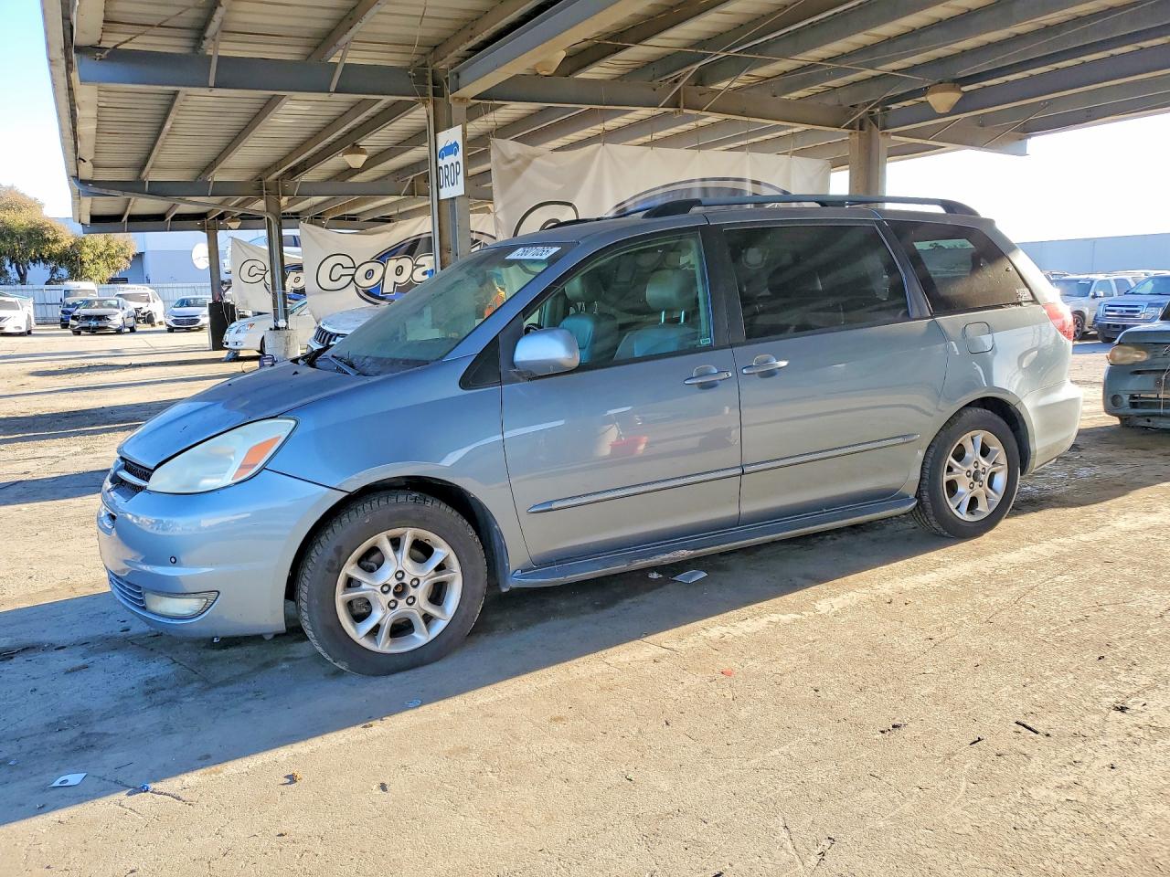 TOYOTA SIENNA 2004