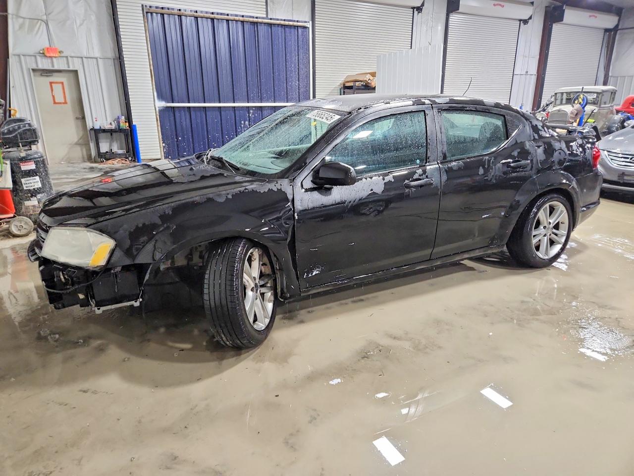 DODGE AVENGER 2013