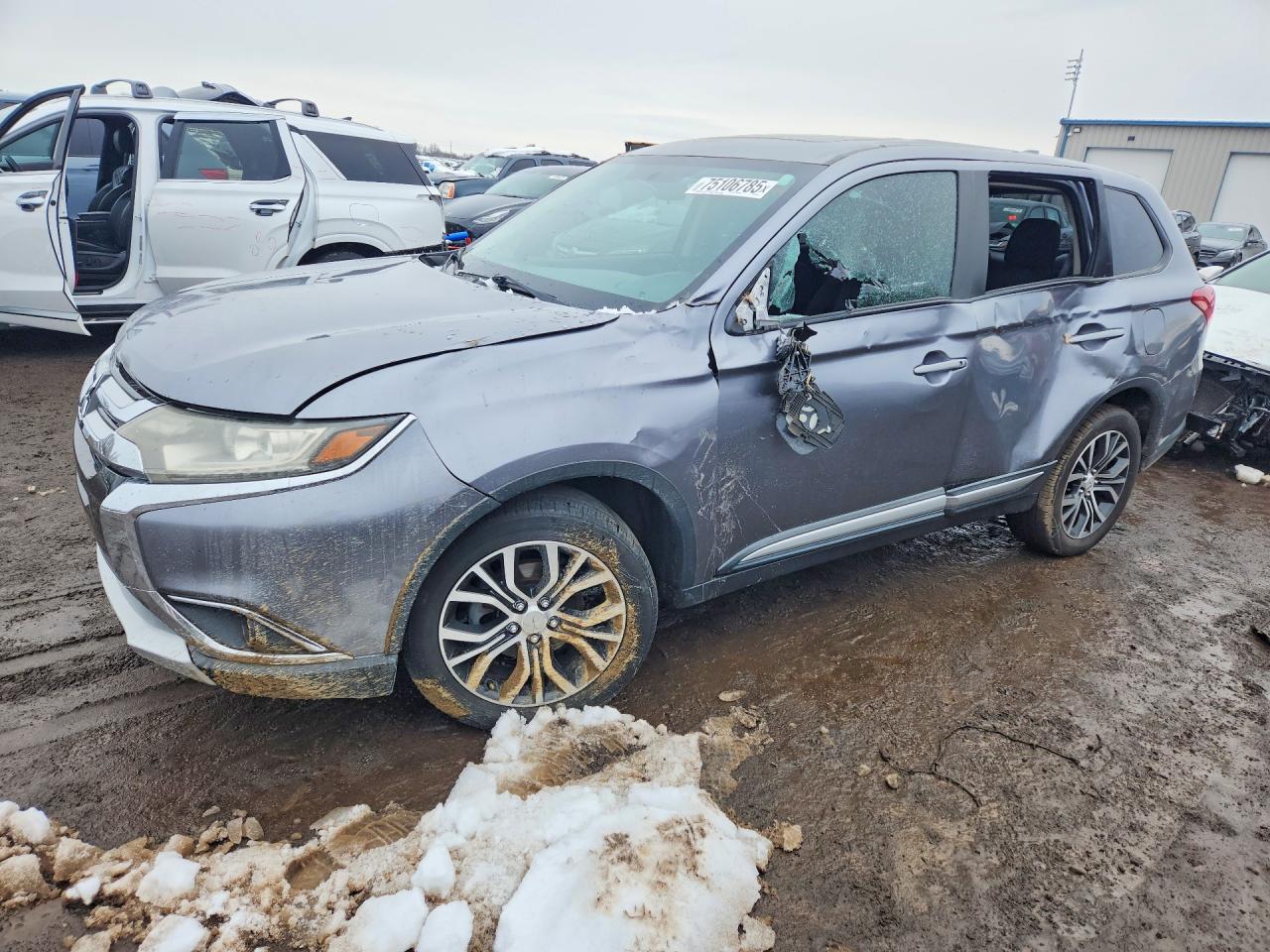 MITSUBISHI OUTLANDER 2018