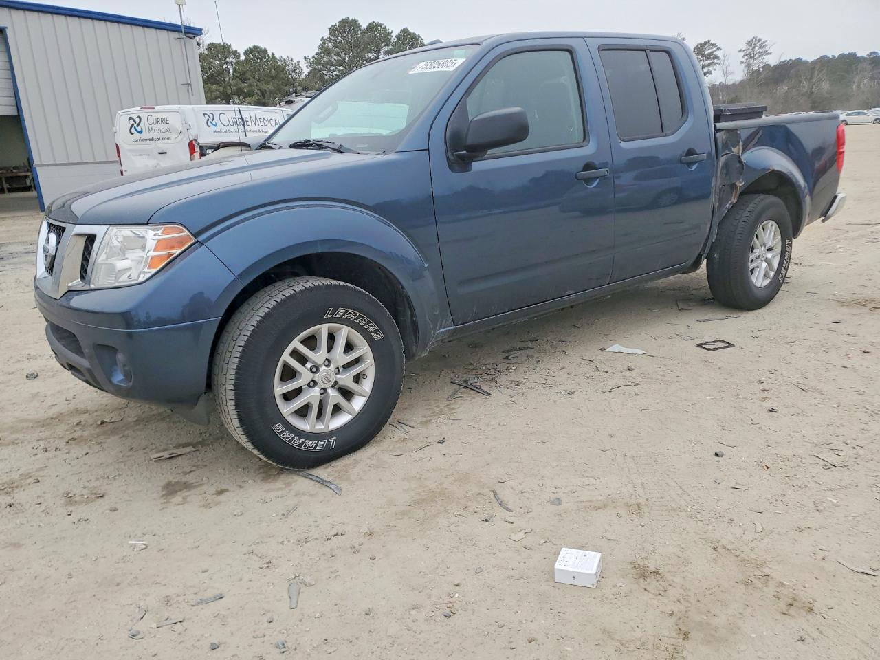 NISSAN FRONTIER 2014