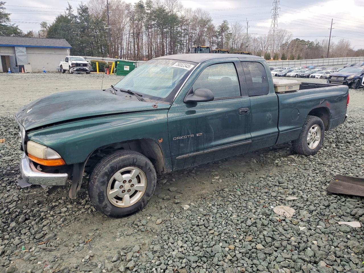 DODGE DAKOTA 2001