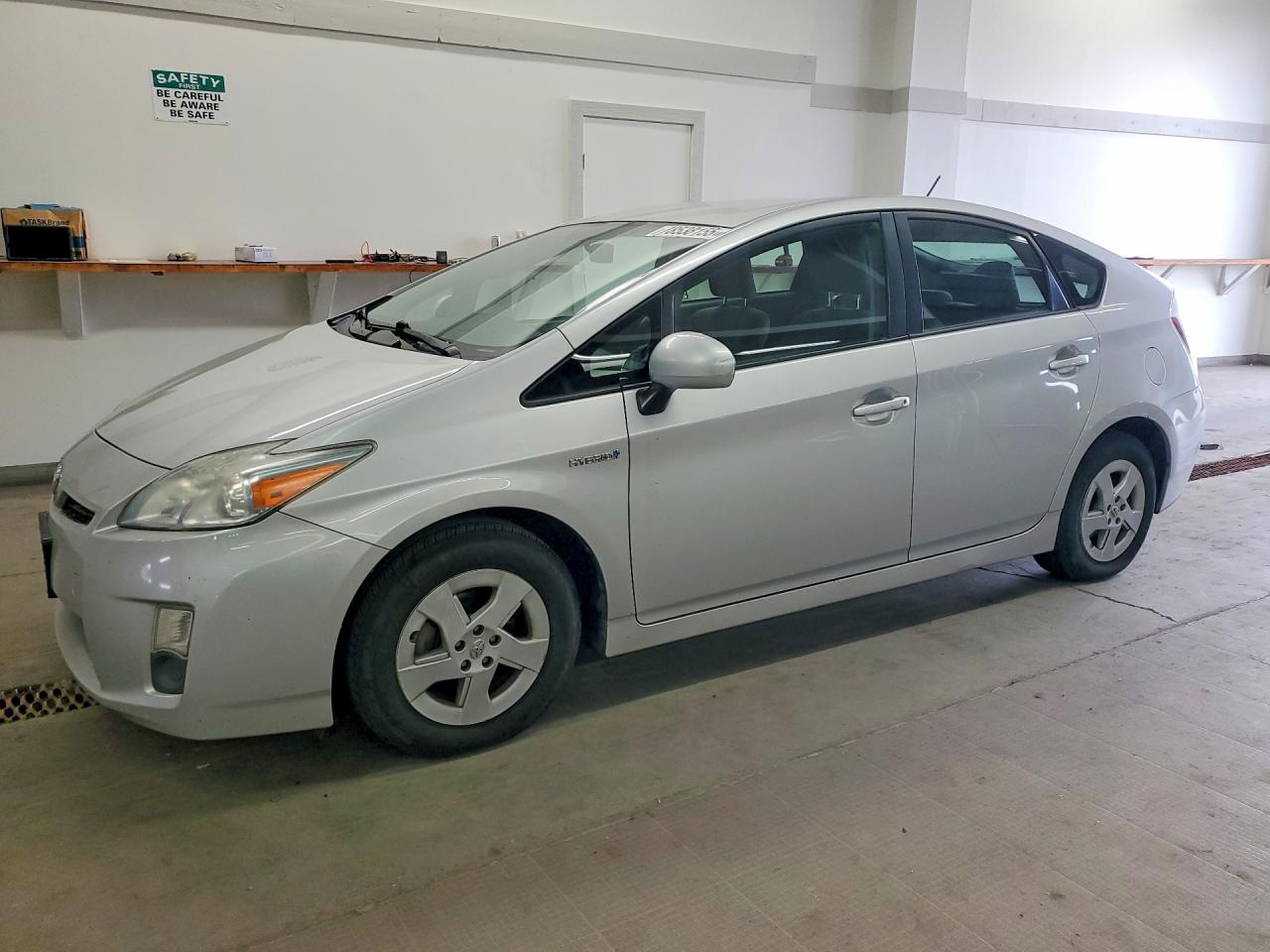 TOYOTA PRIUS 2010