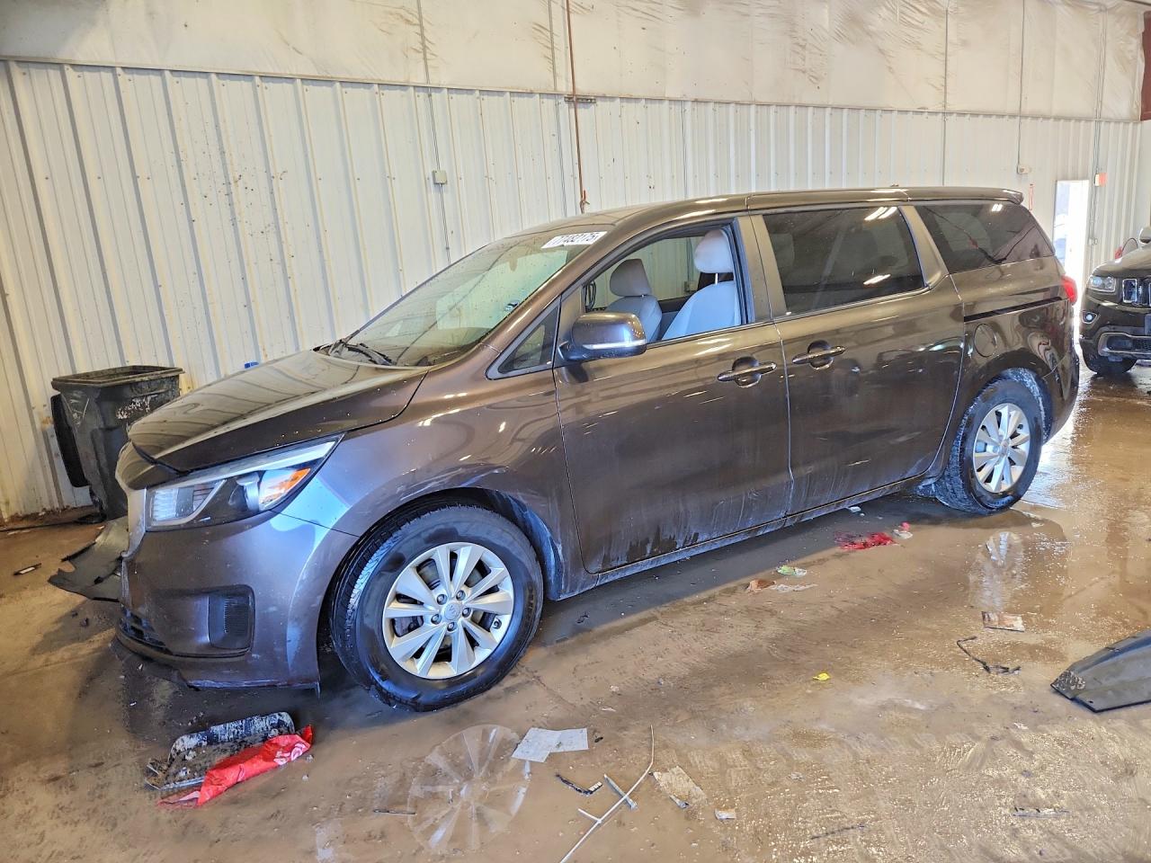 KIA SEDONA 2017