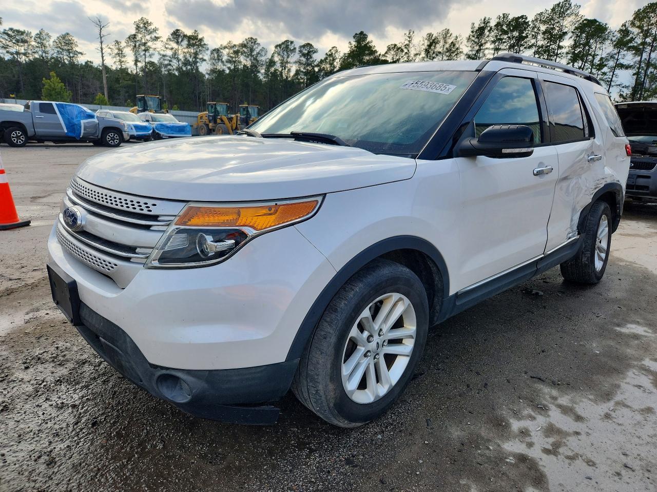 FORD EXPLORER 2015