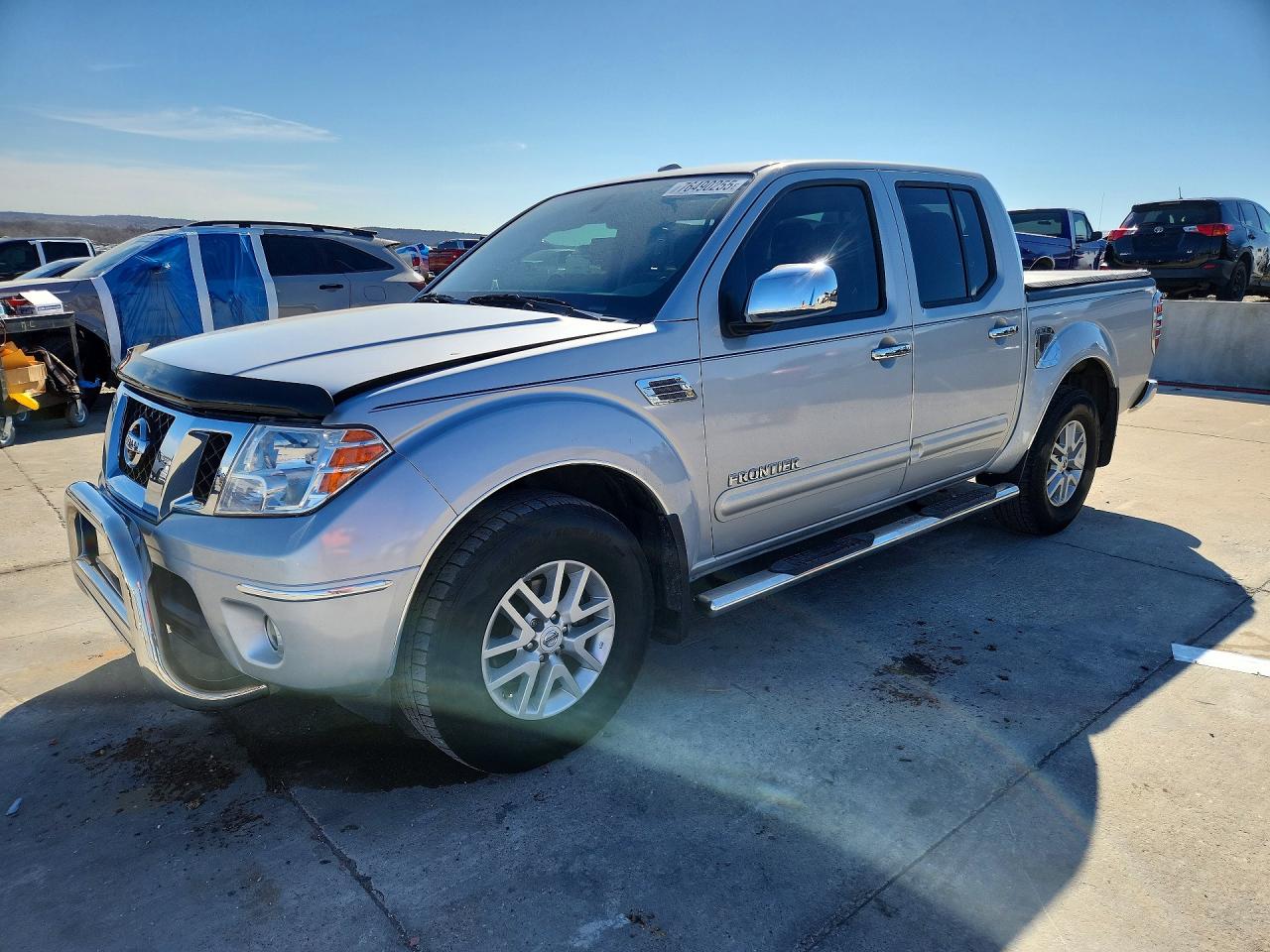NISSAN FRONTIER 2017