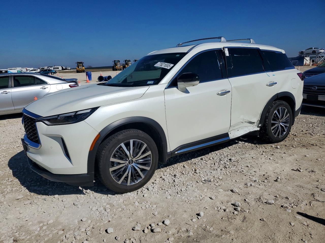 INFINITI QX60 2023