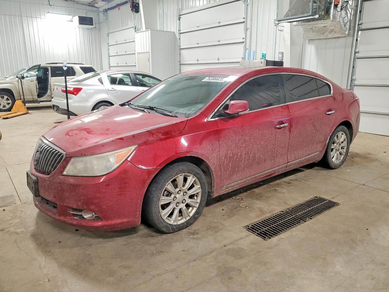 BUICK LACROSSE 2013
