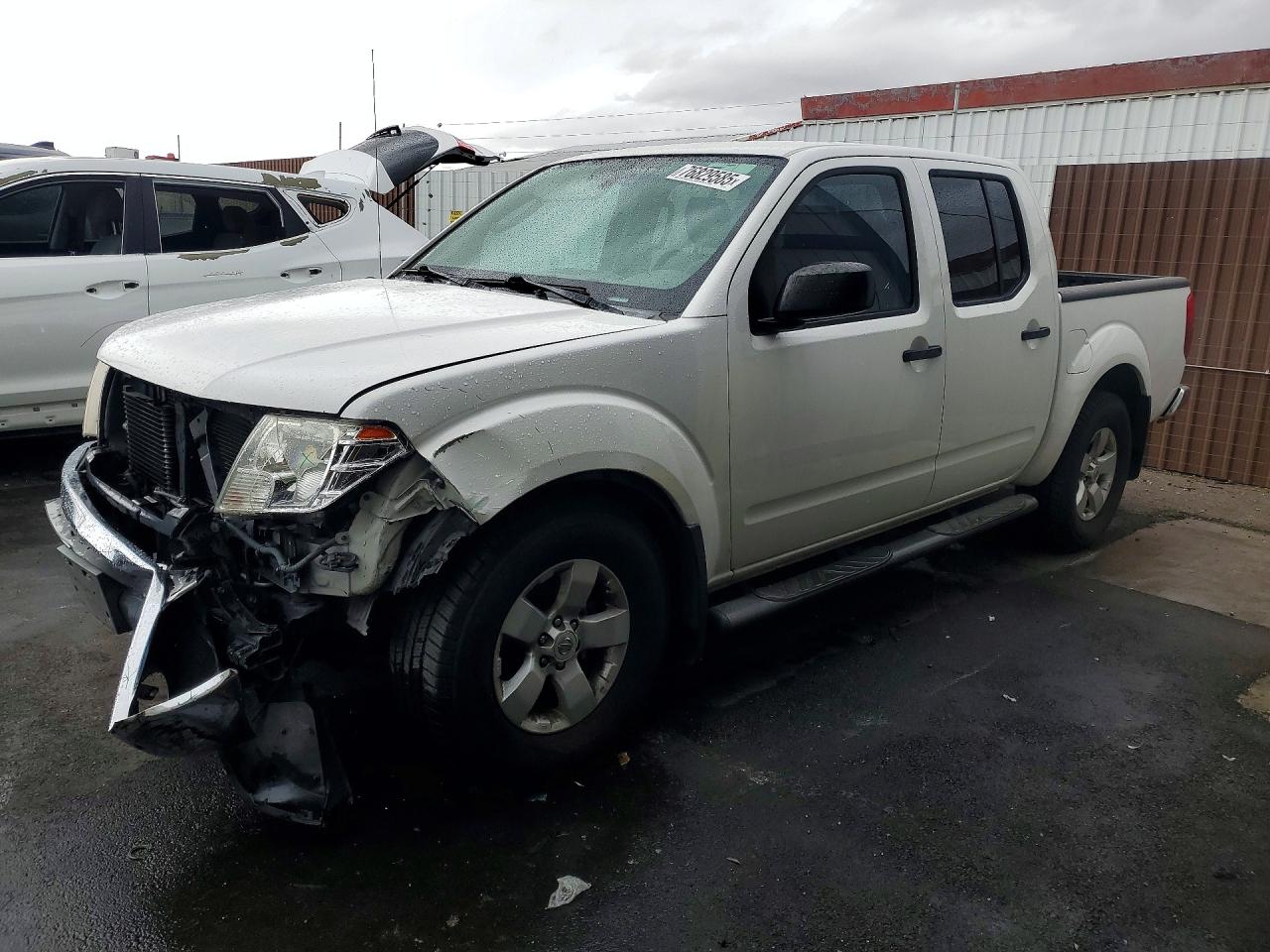 NISSAN FRONTIER 2010